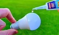 نحوه تعمیر لامپ LED با کمک چسب مایع!