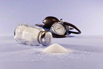 نمک نخورید که به این بیماری مبتلا نشوید