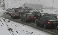 جاده چالوس بازگشایی شد، هراز بسته است