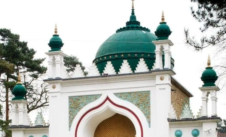 نگاهی به قدیمی‌ترین مسجد انگلستان بیندازید