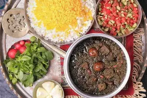 باورنکردنی؛ قیمت یک پرس قورمه‌سبزی ۲۵ برابر شد!