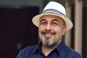 رضا عطاران تولدش را با مردم در مشهد جشن گرفت