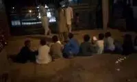  وضعیت عجیب کودکان محصل چابهار زیر چراغ برق