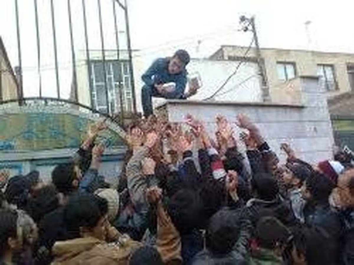 هدف‌گیری یک پیرمرد برای گرفتن نذری سوژه شد