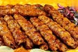 طرز تهیه کباب کوبیده با بوقلمون؛ خوشمزه و مجلسی