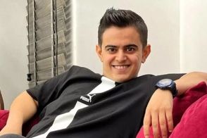 امیرمحمد متقیان در جشن تولد آقای بازیگر