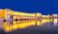 یک اصفهانی با انتشار این تصویر به جهان، پُز داد