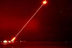 سلاح جدید چین که پهپادها را شکار می‌کند