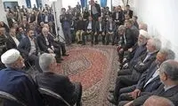حسن روحانی عبای عربی پوشید 