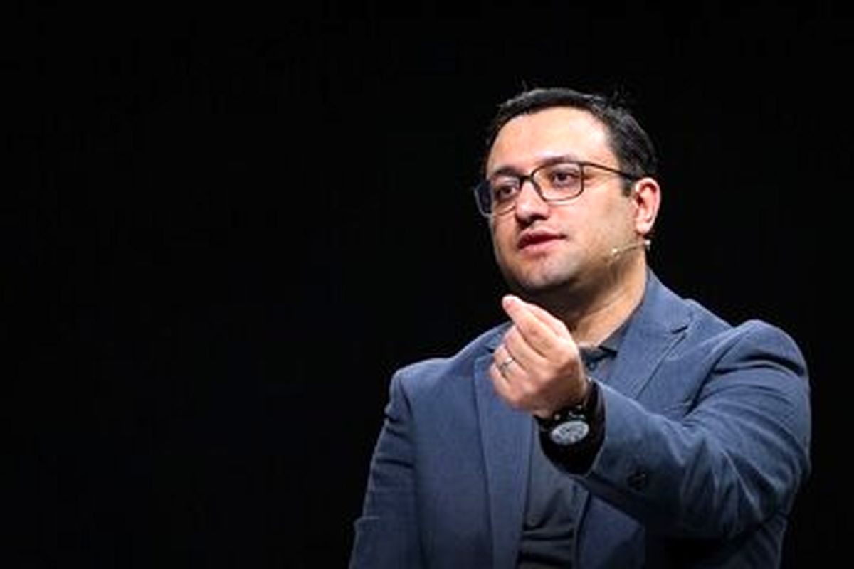 درگیری توئیتری مشاور قالیباف و برادر داماد رئیسی