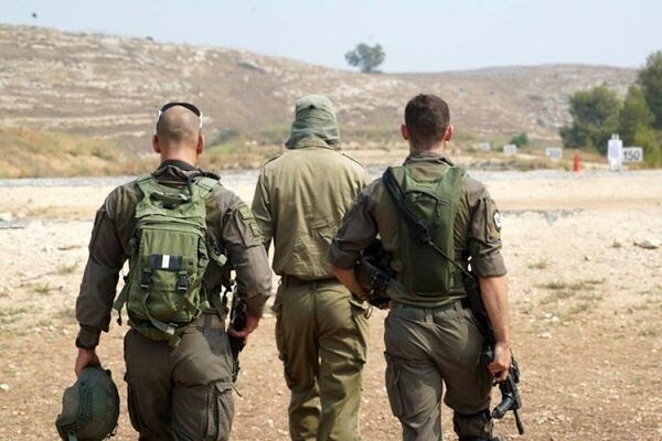 عربده‌کشیِ سرباز اسرائیلی بر سر نتانیاهو!