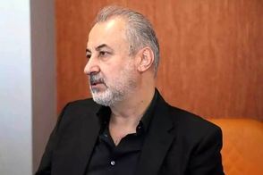 هواداران پرسپولیس، فامیلی درویش را سوژه کردند!