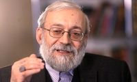  لاریجانی: می‌خواهند سپاه را منحل کنند