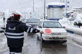 حرکت تحسین‌برانگیز مقام ارشد پلیس در یخبندان 