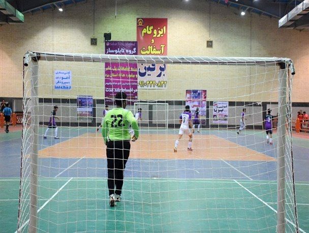 بزن‌بزن عجیب و جنجالی در یک مسابقه در ایران