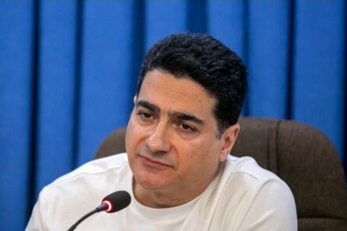 همایون شجریان پاسخ منتقدان کنسرت آزادی را داد