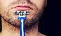 ترفند تیز کردن ژیلت کهنه؛ دیگه ژیلت‌ها را دور نریز!