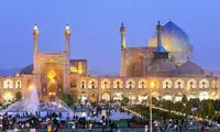رفتار زننده چند گردشگر خارجی در اصفهان