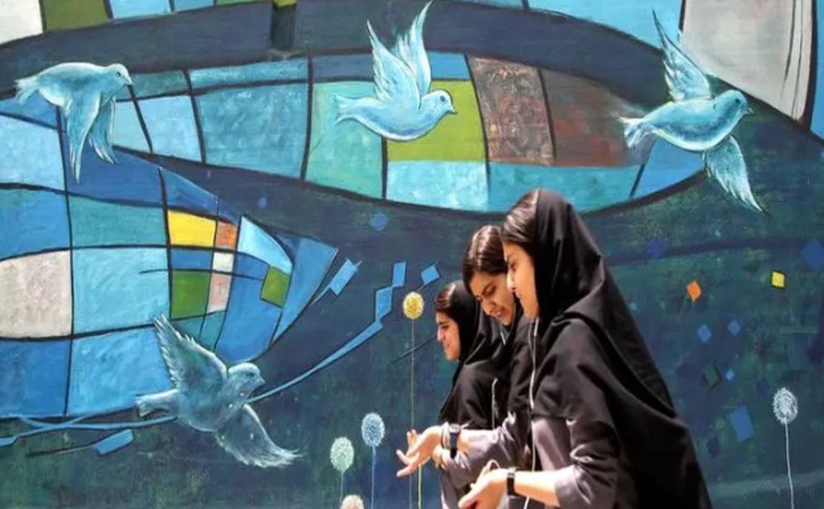   ارسال پیامک تذکر حجاب به گیلان رسید! 