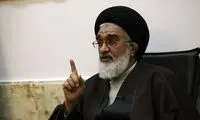از ورود زنان به ورزشگاه‌ها جلوگیری کنید!