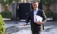 فرزین: دلار ۷۰ هزار تومانی را تثبیت می‌کنیم