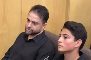بابک جهانبخش از پسرش در یک مراسم ختم رونمایی کرد