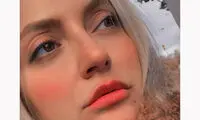 ژست خاص و کلافه مهناز افشار در غربت!