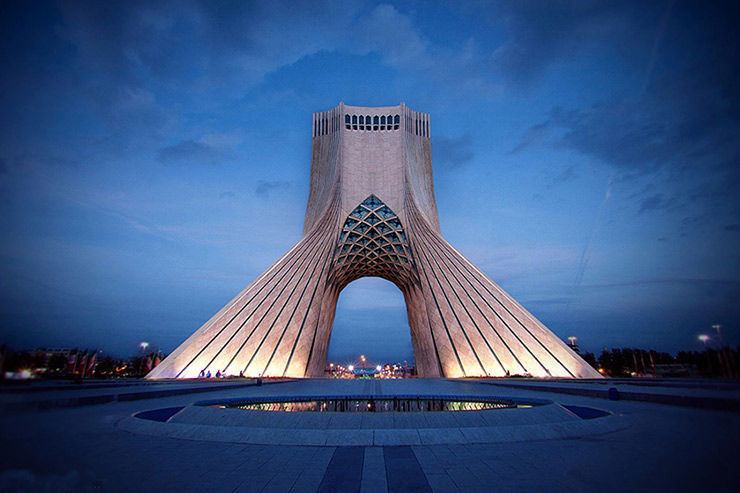  تهران پس از زلزله 7 ریشتری در نگاه هوش مصنوعی