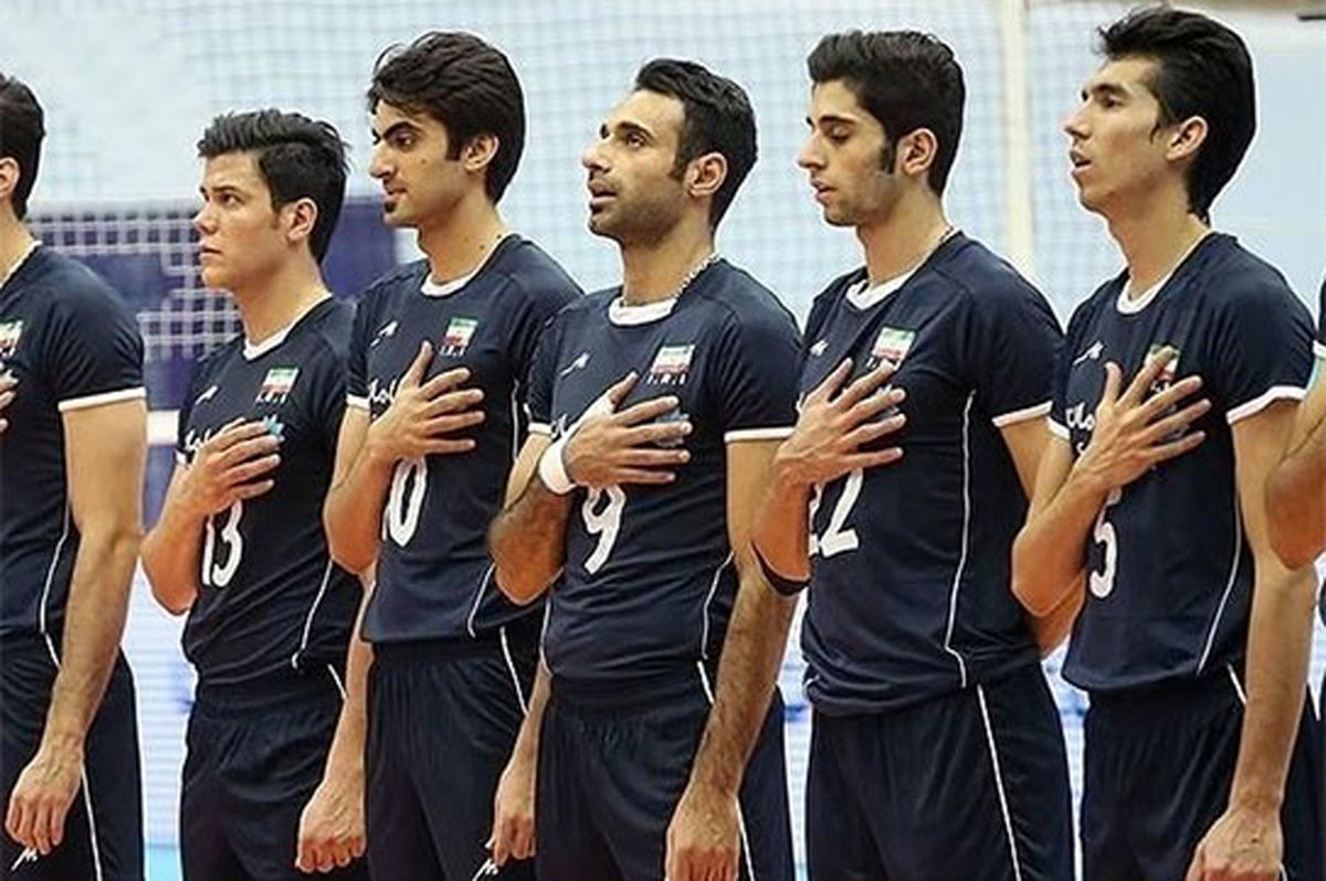   استایل رنگارنگ همسر ستاره ملی‌پوش محبوب 