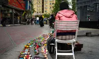 حرف‌های این دختر دستفروش سوژه کاربران شد