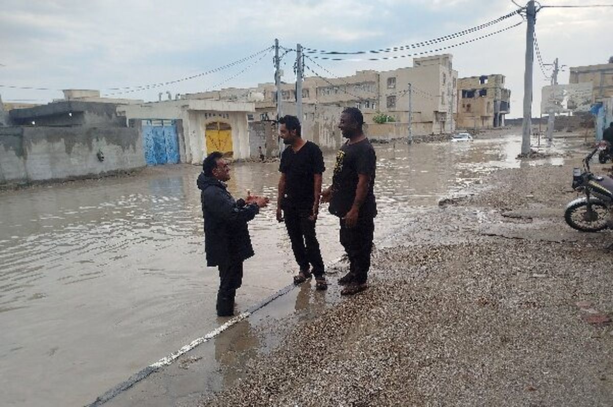 ویدئویی از بارش سیل‌آسا در بندر جاسک