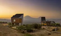 معماری خیال‌انگیز یک ویلای نقلی در ماکو