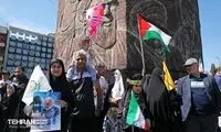 تصویر یک روحانی با پوشش متفاوت در روز قدس