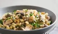 طرز تهیه سالاد قارچ با سس ماست