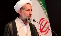 امام جمعه قزوین خواستار قطع فوری اینترنت شد
