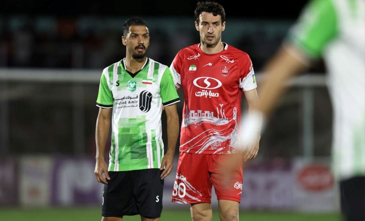   ناتوانی درویش در جذب مدافع برای پرسپولیس 