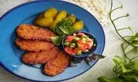 طرز تهیه کتلت با گوشت کوبیده آبگوشت؛ خوشمزه و سریع