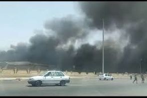 تصاویر آتش‌سوزی شدید در انبار بندر امام