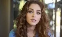 ژست بامزه بازیگر زن ترک در عکس جدیدش