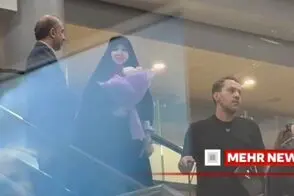 اولین تصویر از لحظه بازگشت نیلوفر شادمهری به ایران