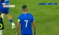 احساسی‌ترین صحنه بازی استقلال را حسینی و محمدی خلق کردند