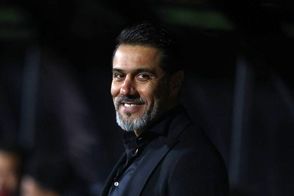 سکوت افشین پیروانی شکست