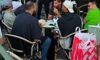 تصاویر بازارگردی بازیکنان تیم ملی ایران بعد از حذف!