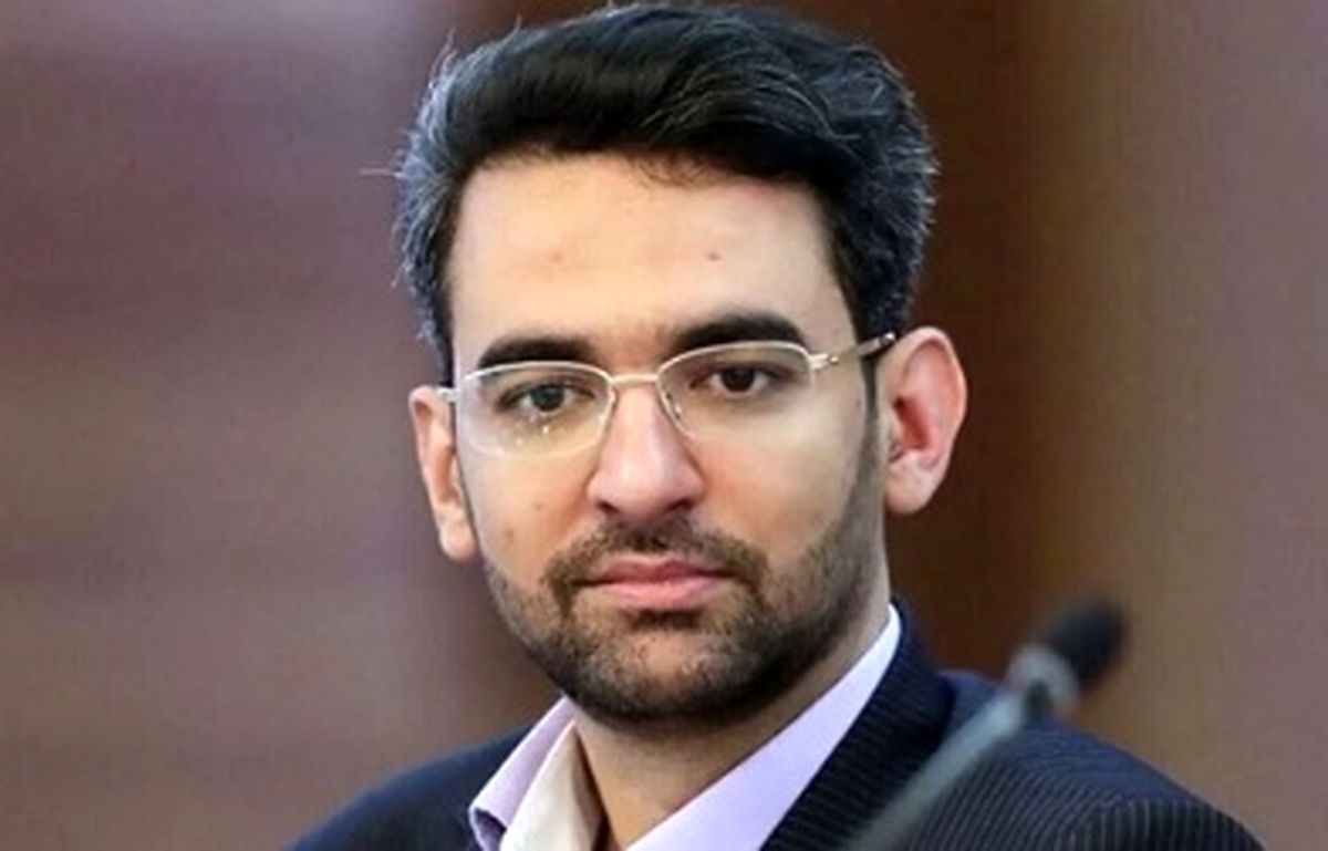   واکنش آذری‌جهرمی به کُری‌خوانی استقلالی‌ها 