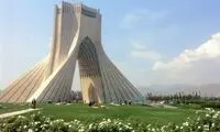 یک قرص نان، اشک ایران را سرازیر کرد