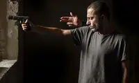 برای نوید محمدزاده وِرد خوانده‌اند، او طلسم شده است