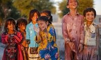 خوشحالی دیدنی بچه‌های بلوچ از رسیدن آب به روستا
