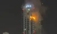 لحظۀ اصابت پهپاد به هتل محل اقامت آمریکایی‌ها 