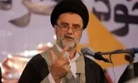 نبویان: تنگه هرمز با هالیوودبازی باز نخواهد شد