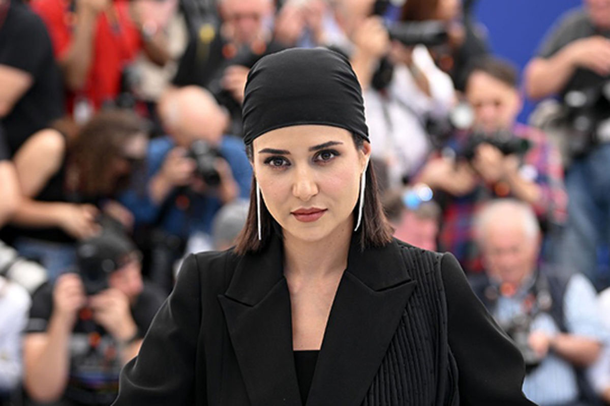 اختلاف قدی عمو پورنگ با پریناز ایزدیار سوژه شد